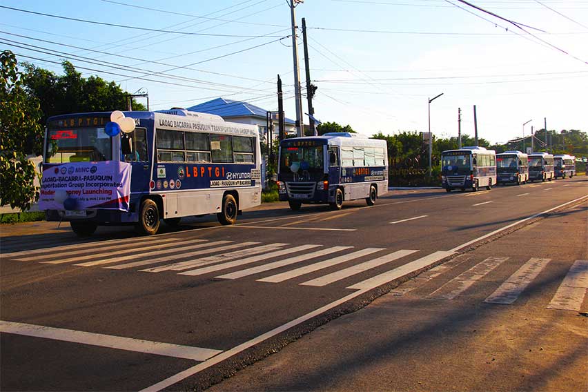 Hyundai Modern PUVs in Laoag City, Ilocos Norte