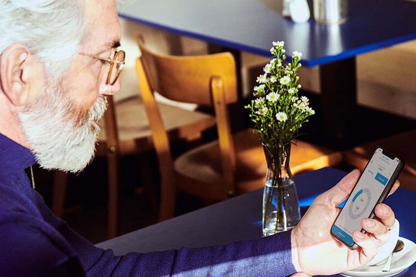 Volkswagen Cares app detail