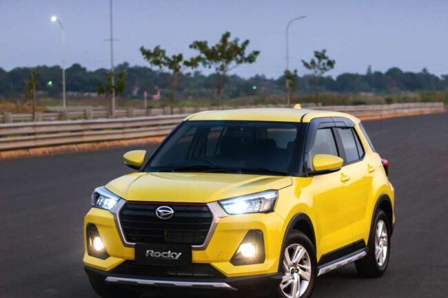2021/08/Daihatsu-RockyDaihatsu-Rocky-1.2L-hadir-pertama-di-dunia.jpg