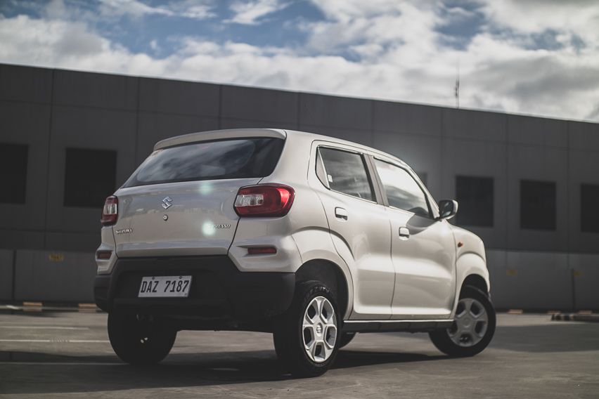 Suzuki S-Presso rear quarter