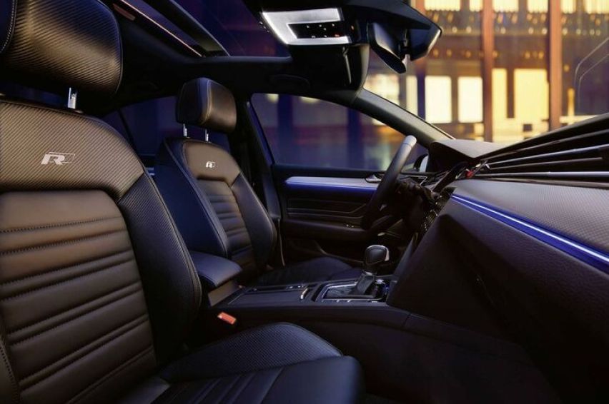 Volkswagen Passat interior