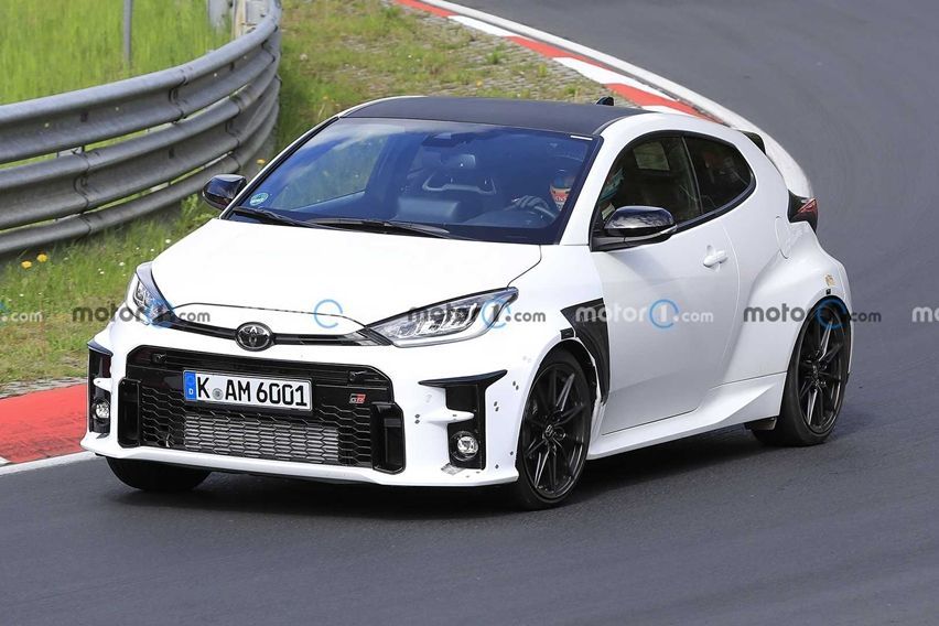 Toyota GR Yaris Tertangkap Basah di Nürburgring, Sedang Tes Aksesori atau Persiapan Varian Buas?