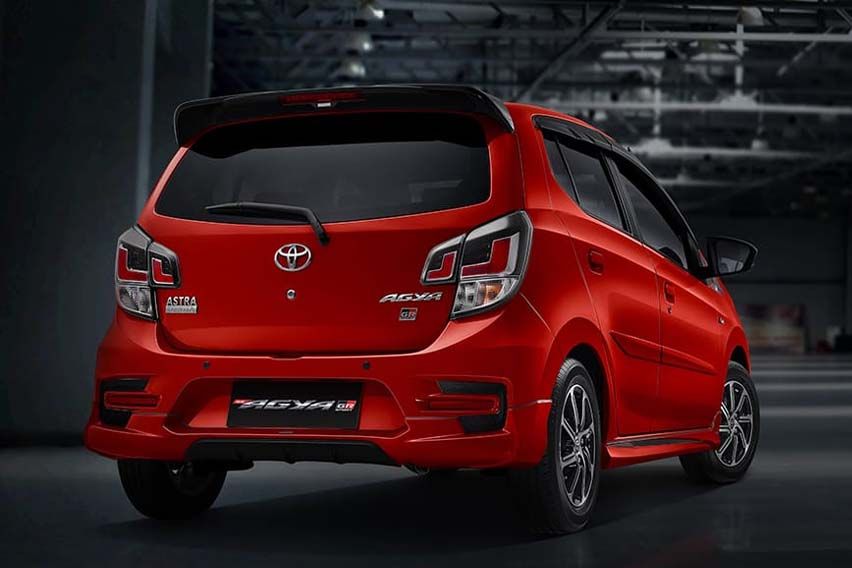 2022 Agya GT Sport rear image