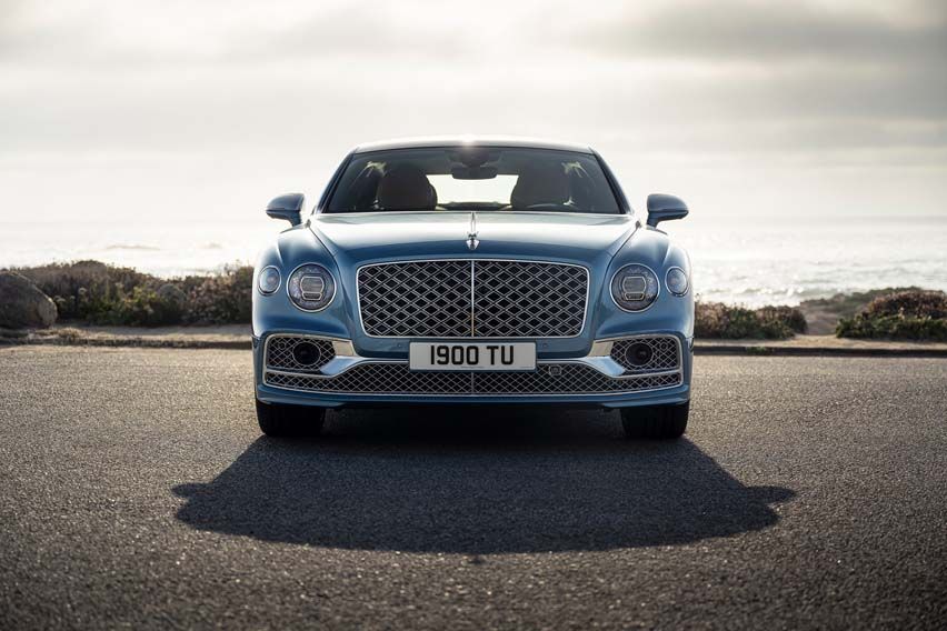 Check out Bentley’s most luxurious sedan, the Flying Spur Mulliner 