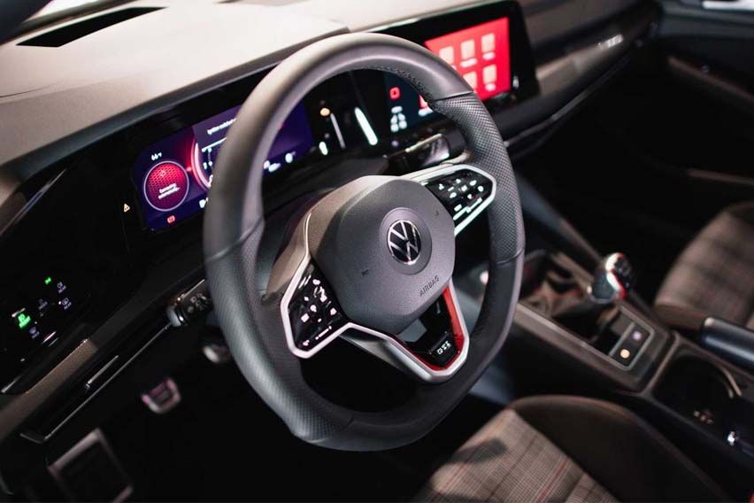 Volkswagen Golf GTI BBS interior