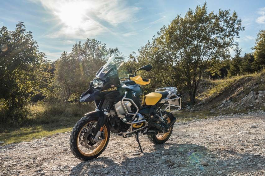 2021 BMW R 1250 GS and R 1250 GS Adventure specs