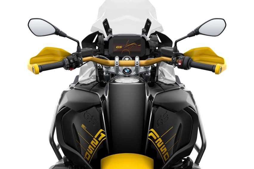 2021 BMW R 1250 GS and R 1250 GS Adventure features