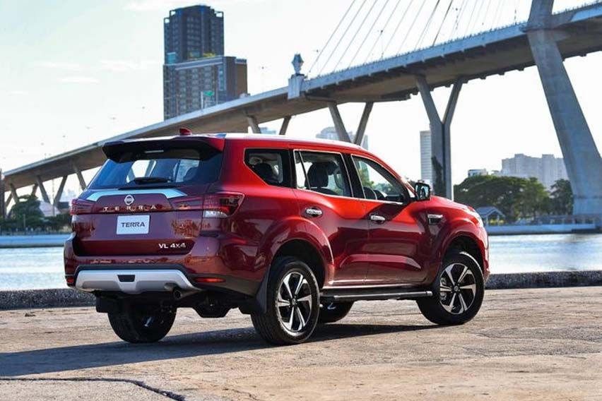 Facelifted Nissan Terra SUV rear