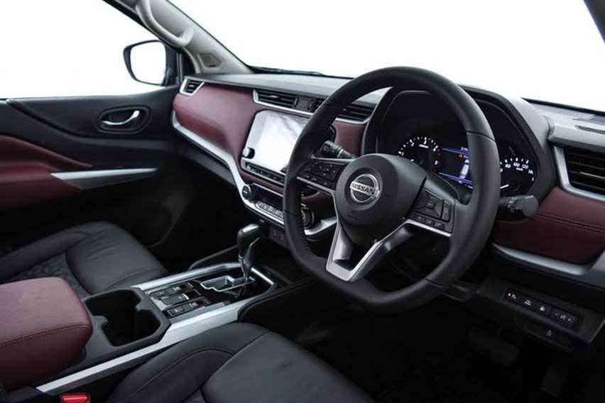 Facelifted Nissan Terra SUV cabin