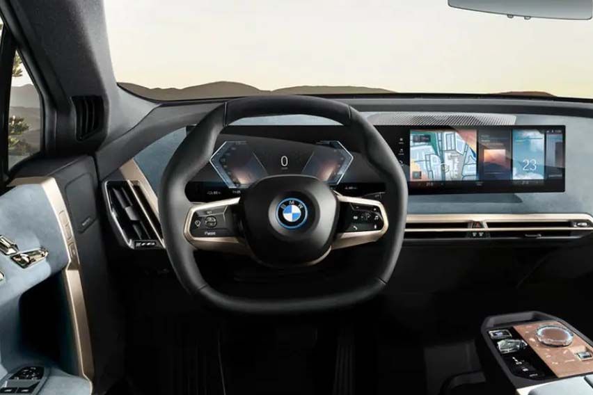  BMW iX interior