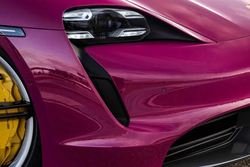 2022 Porsche Taycan DESIGN