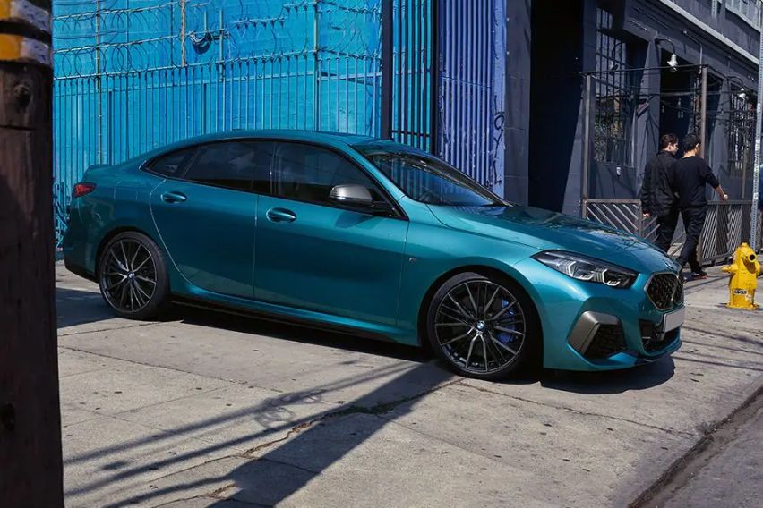 BMW 218i Gran Coupé M Sport side