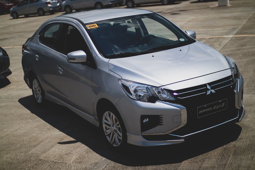 Mirage G4 Quarter Front right