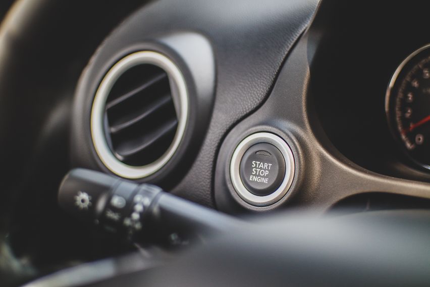 Mirage G4 start stop button