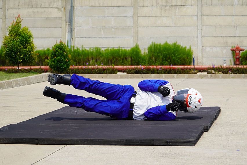 tips jatuh dari motor