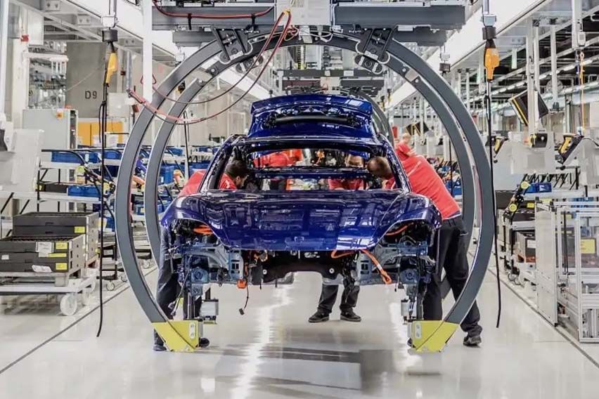 Porsche assembly plant