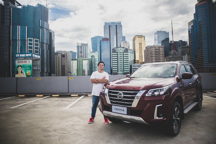 Nissan Terra with reviewer