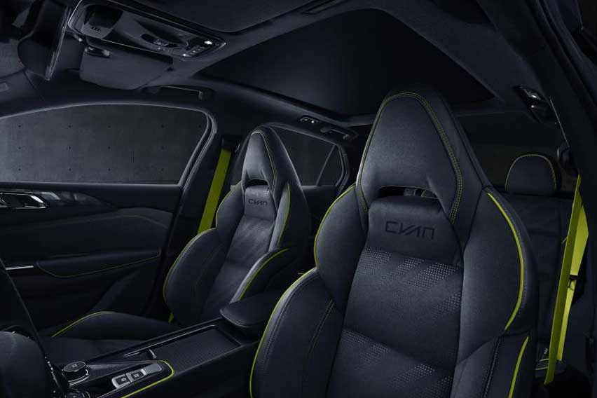 Lynk & Co 03+ Cyan Edition cabin