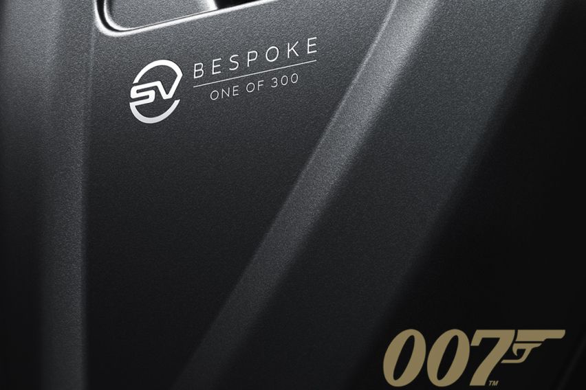 Land Rover Defender V8 Bond Edition