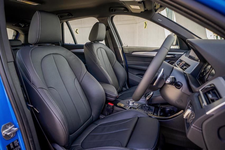 BMW X1 sDrive20i M Sport seats