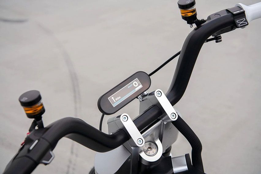 BMW Motorrad Concept CE-02