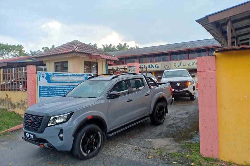 Nissan Navara at CSR TASK