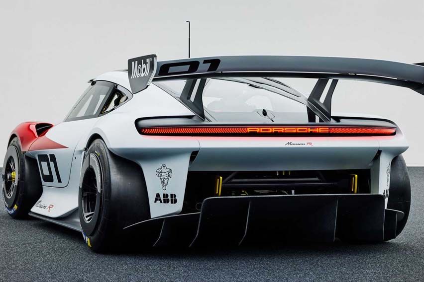 Porsche Mission R concept design