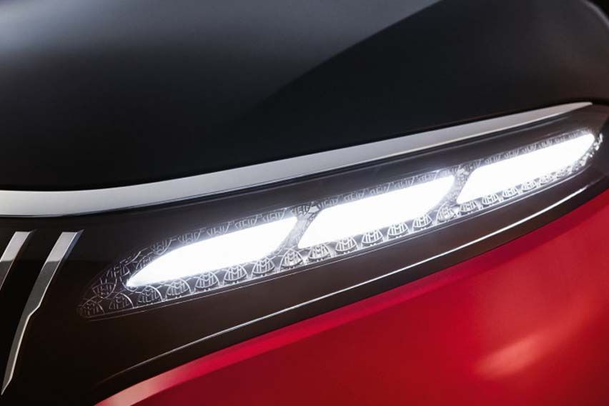 Concept Mercedes-Maybach EQS headlight