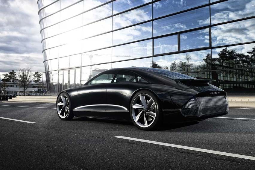 Hyundai Ioniq 6 rear