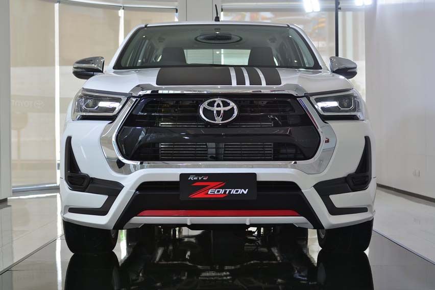 2021 Toyota Hilux Revo Z Razer Edition