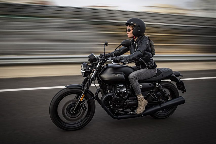 New Moto Guzzi V7 Stone