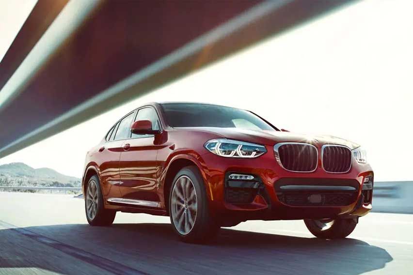 BMW X4 front