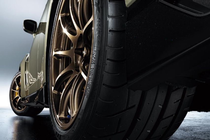 2021 Nissan GT-R T-Spec wheels
