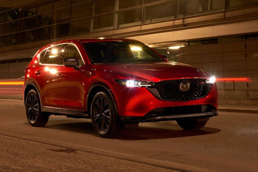 2022 Mazda CX-5 front