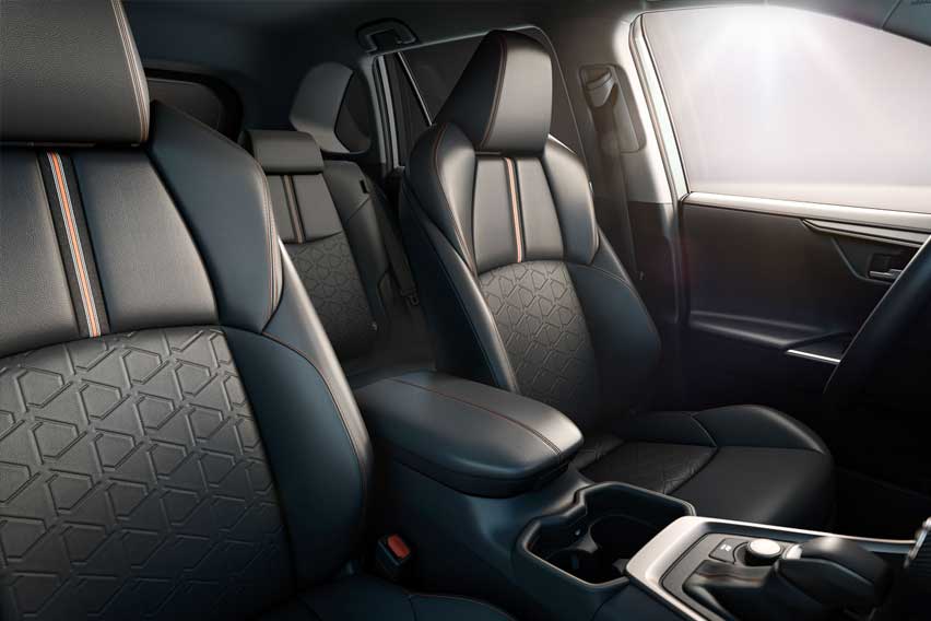 2022 Toyota RAV4 Adventure cabin features