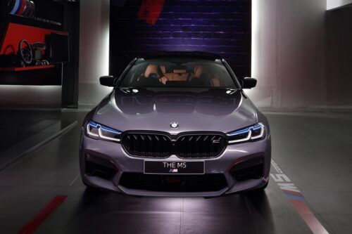 BMW M5 Resmi Mengaspal di Tanah Air, Hadir dalam Spek Competition nan Gahar