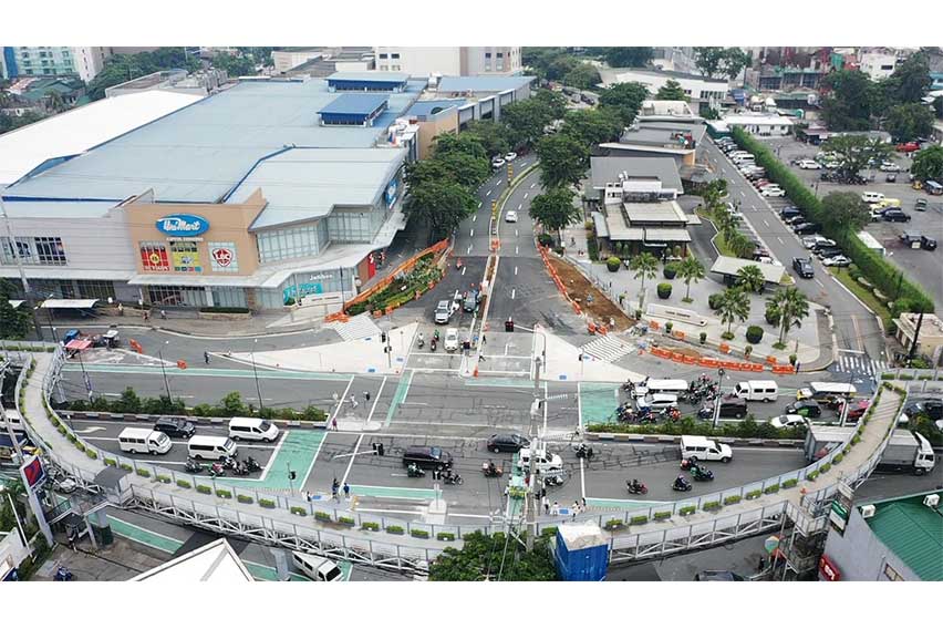 Kapitolyo Intersection (Photo from Ortigas Land)