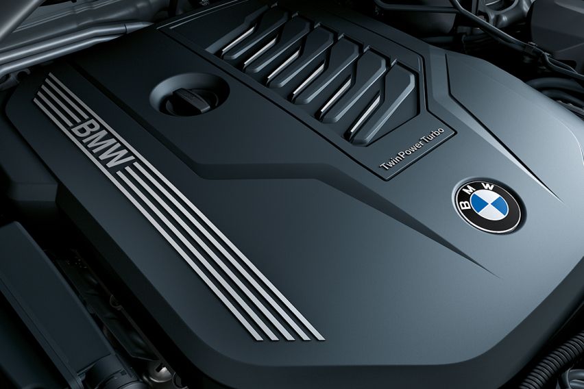 BMW X7 engine