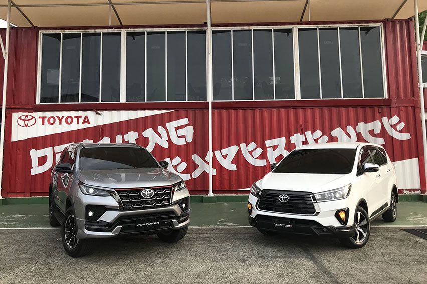 Toyota Fortuner dan Kijang Innova