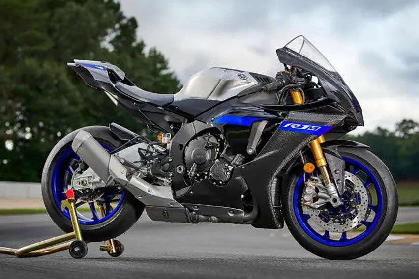 Yamaha R1M