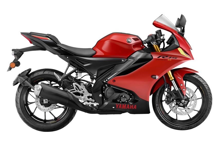 Yamaha R15 V4