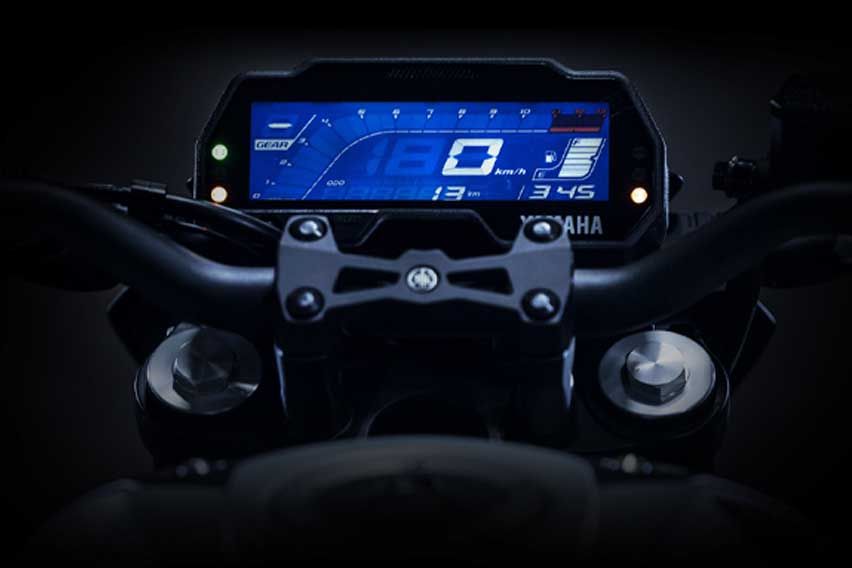 Yamaha MT-15 LCD screen