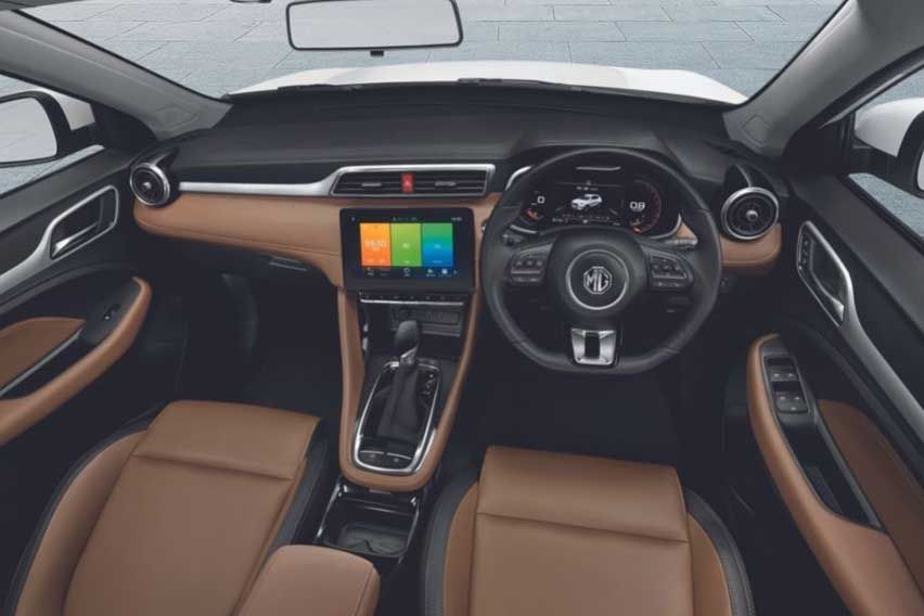 MG ZS interior