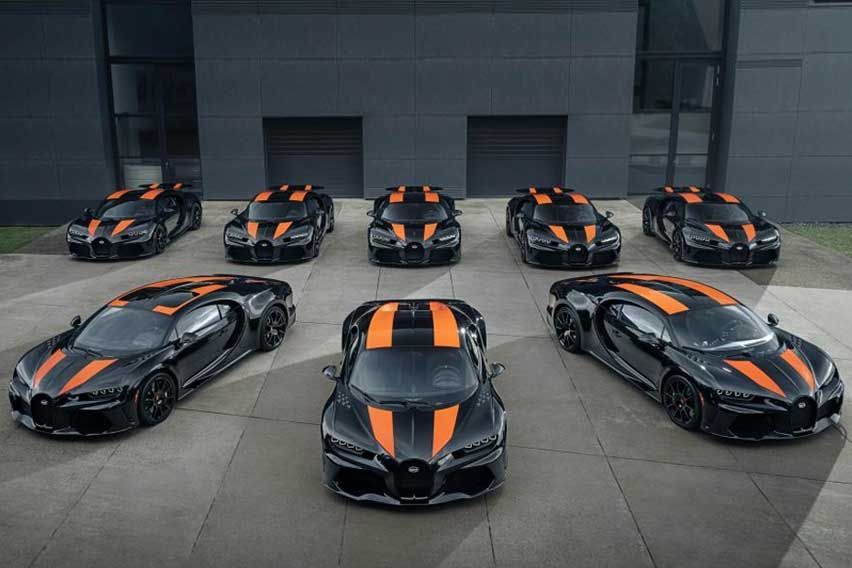 8 out of 30 Bugatti Chiron Super Sport 300+ out for delivery 