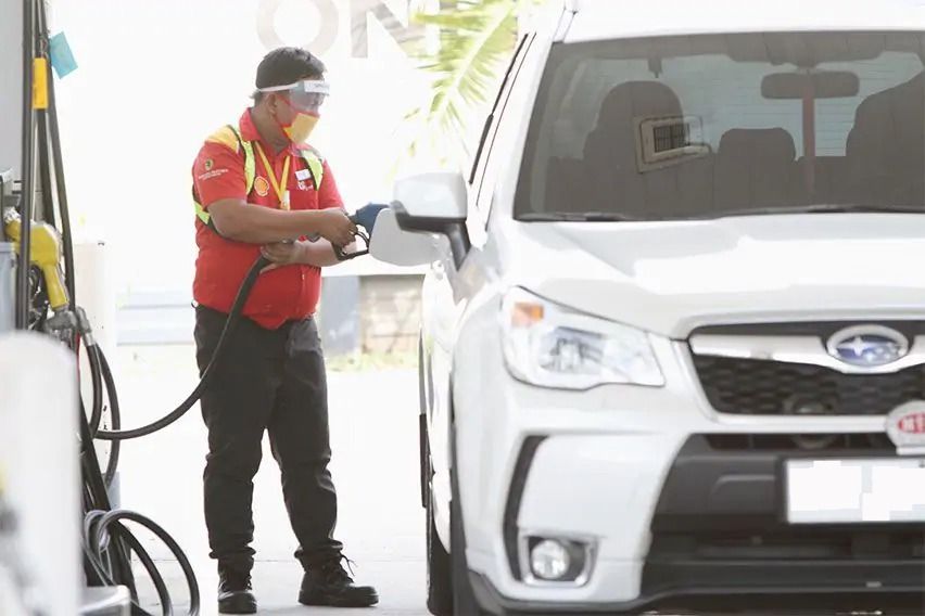Gasoline, kerosene prices down by P0.90, P0.10 per liter today
