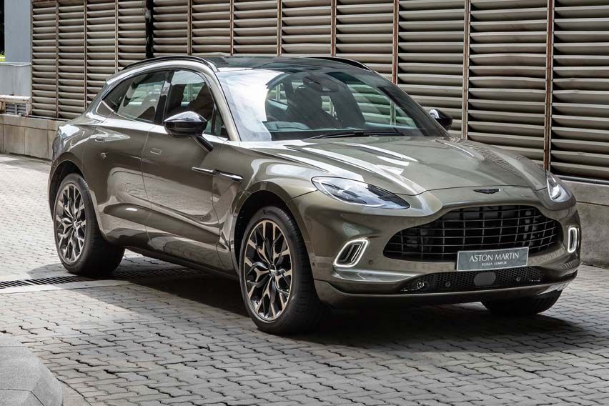 Aston Martin DBX Arden Green specs