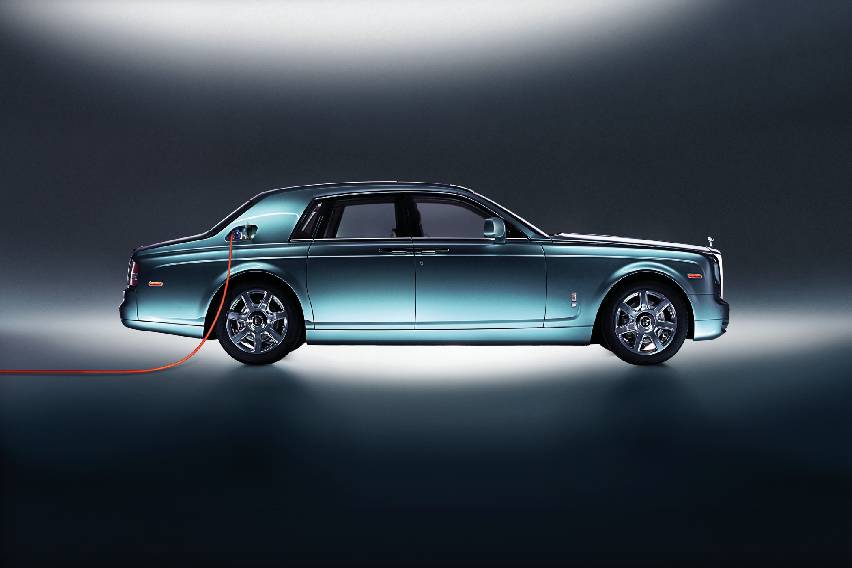 Rolls-Royce Phantom Experimental Electric (EE) (102EX)