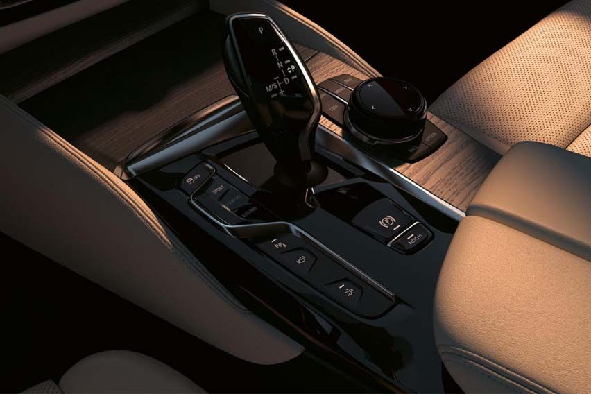  BMW 630i GT M Sport transmission 