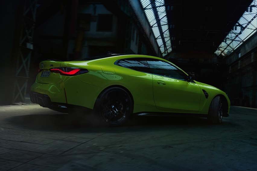 BMW M4 Competition: Exterior