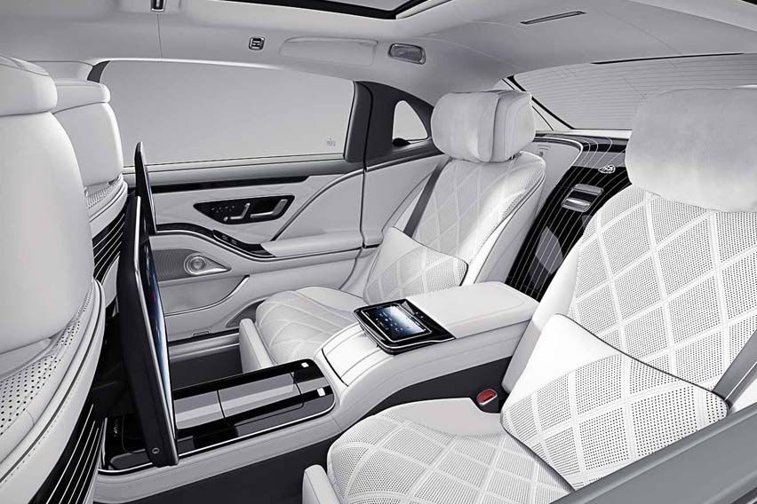 Mercedes-Maybach Edition 100 interior